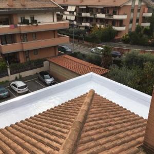 Poliur LV - Poliurea a freddo - Impermeabilizzante coperture e terrazzi Poliur LV - Poliurea a freddo - Impermeabilizzante coperture e terrazzi